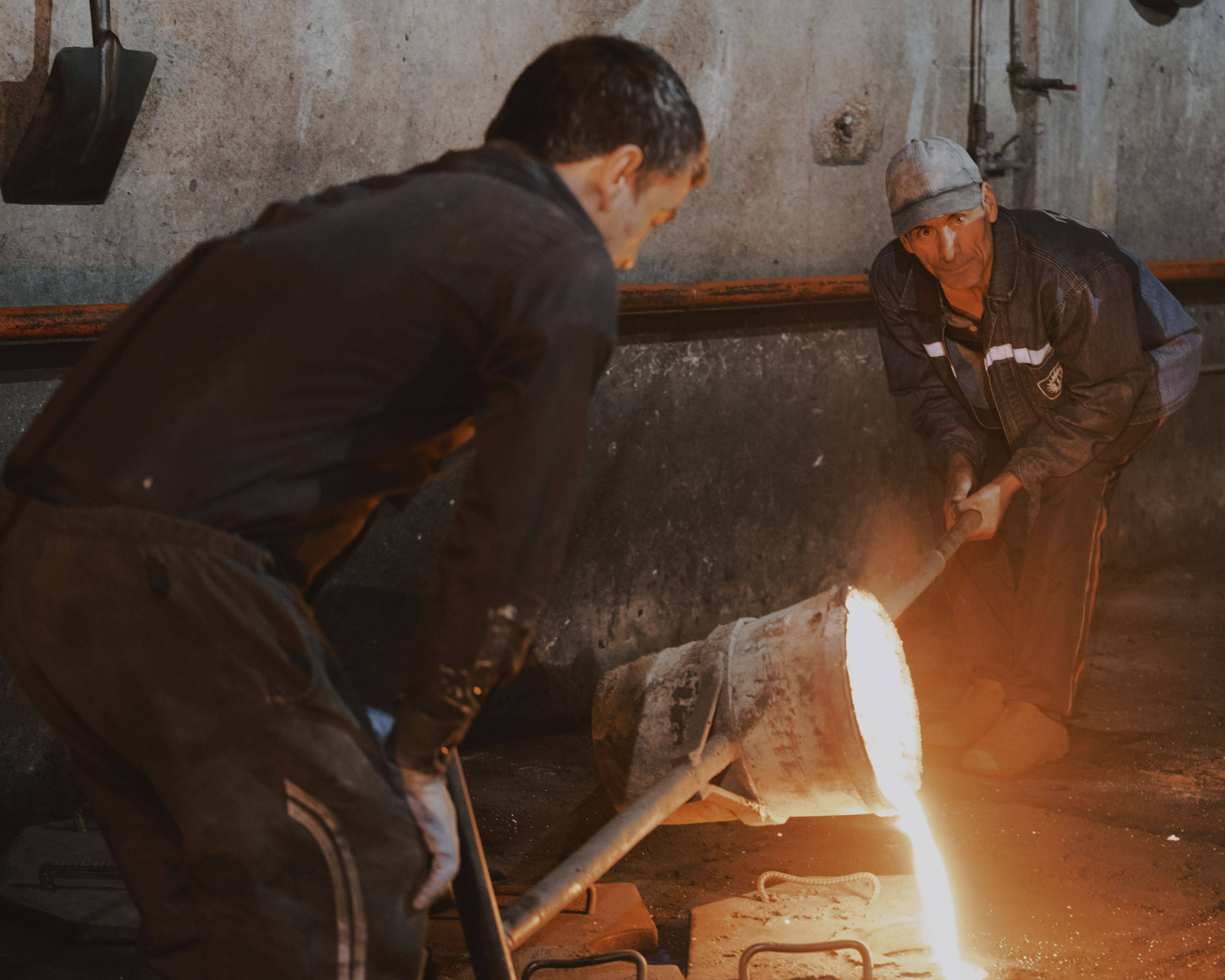 Why a Pre-Blended Fire Assay Flux Beats Mixing Your Own